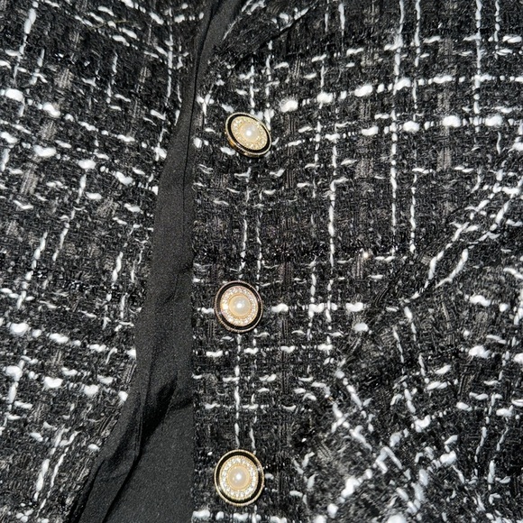 New ‎ Dress
POMANDER PLACE

Black Tweed Stacie Dress - Picture 9 of 10